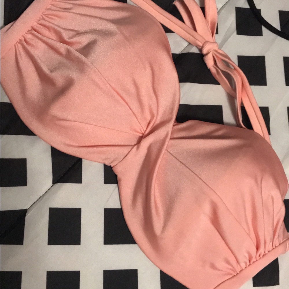 Victoria’s secret 38C